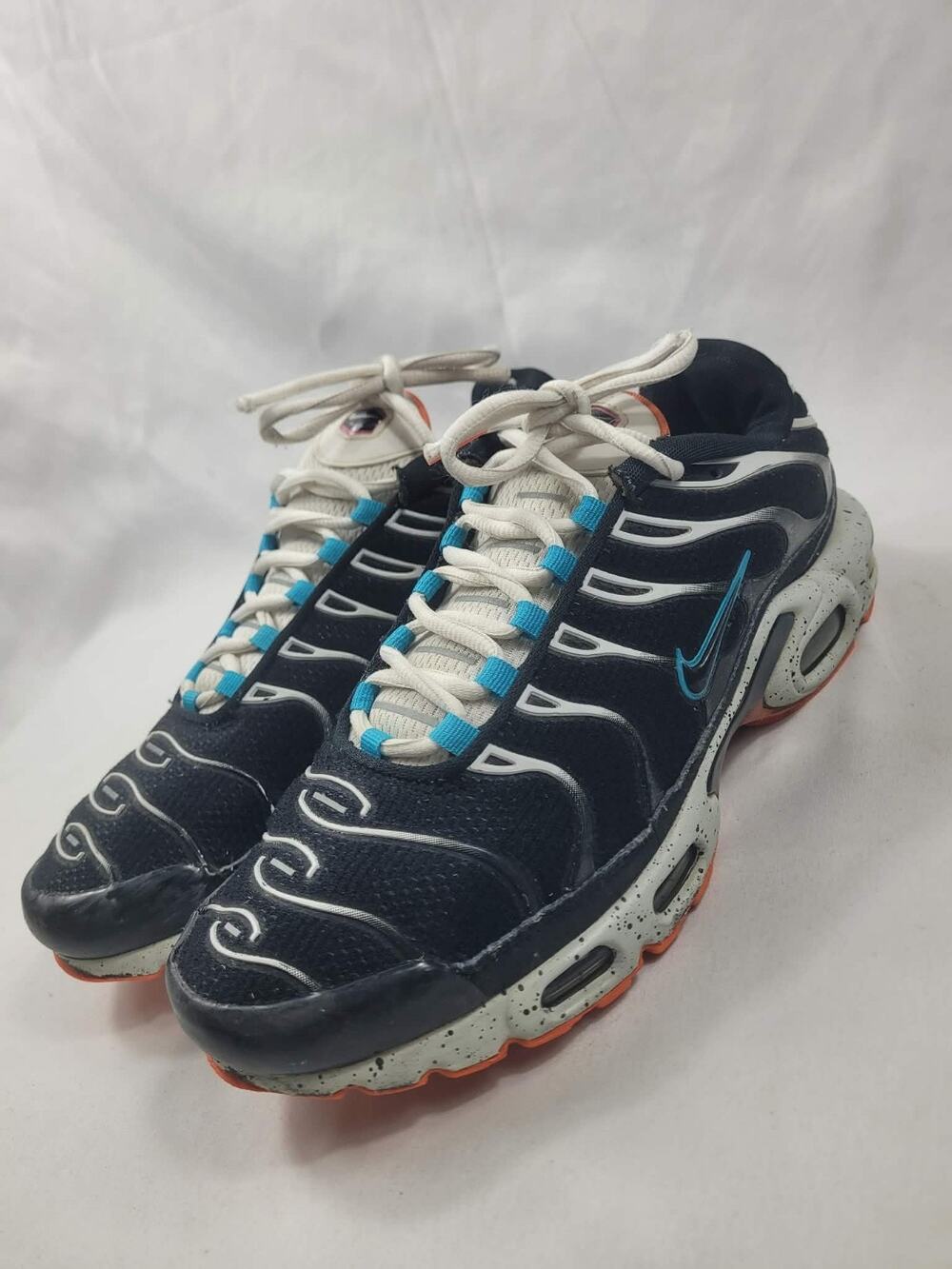 Nike Air Max Plus TN Black Turf Orange Aquamarine CZ1651-001 Mens Size 8